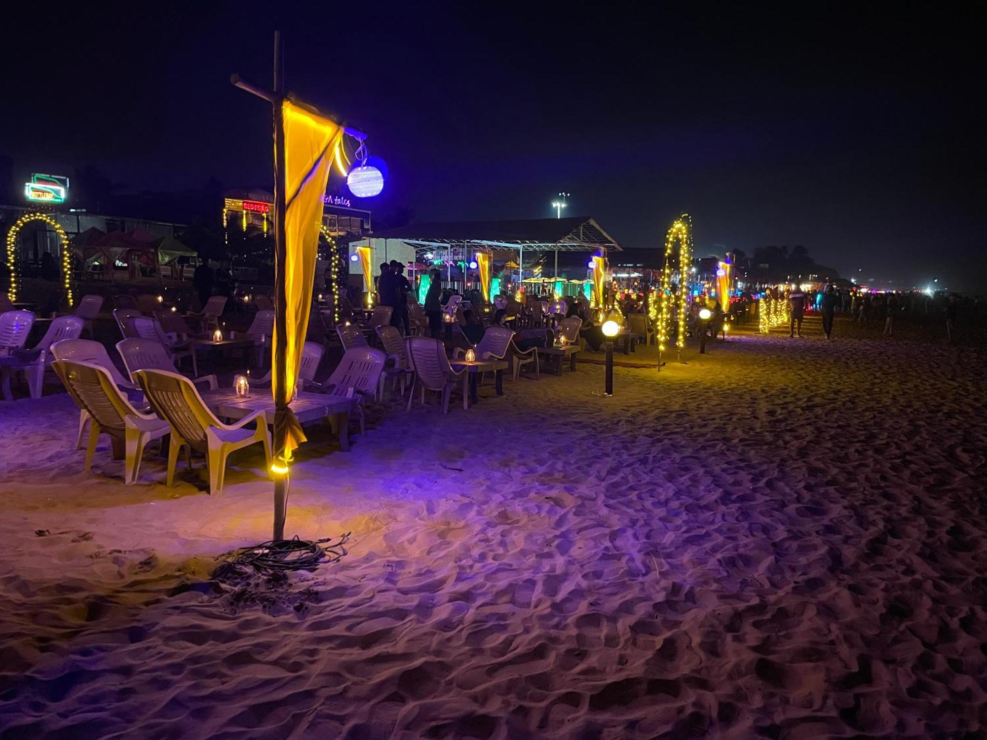 Baga Beach Ocean 卡兰古特 外观 照片